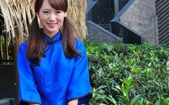 我在爱在深夜截取了一段小视频